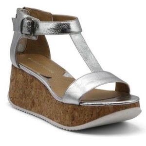 Adrienne Vittadini wedges